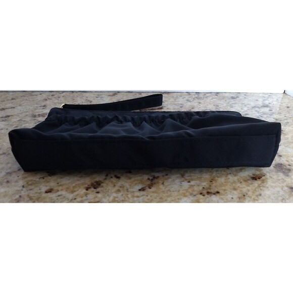 Donna Karan DK Cosmetics Black Zippered Makeup Toiletry Travel Bag Wristlet NEW - Picture 11 of 16